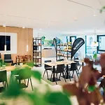 myNext - Hotel Leo