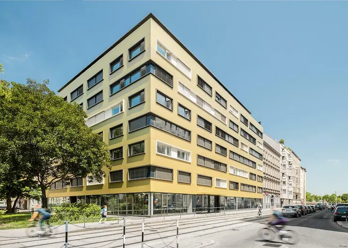 myNext - Hotel Leo